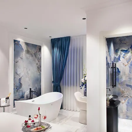 Dama Luxury 4* Pompéi