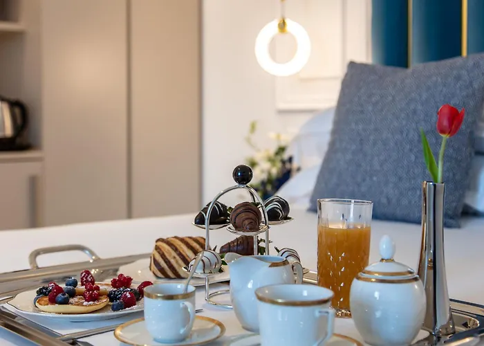 Dama Luxury Гостевой дом Помпеи